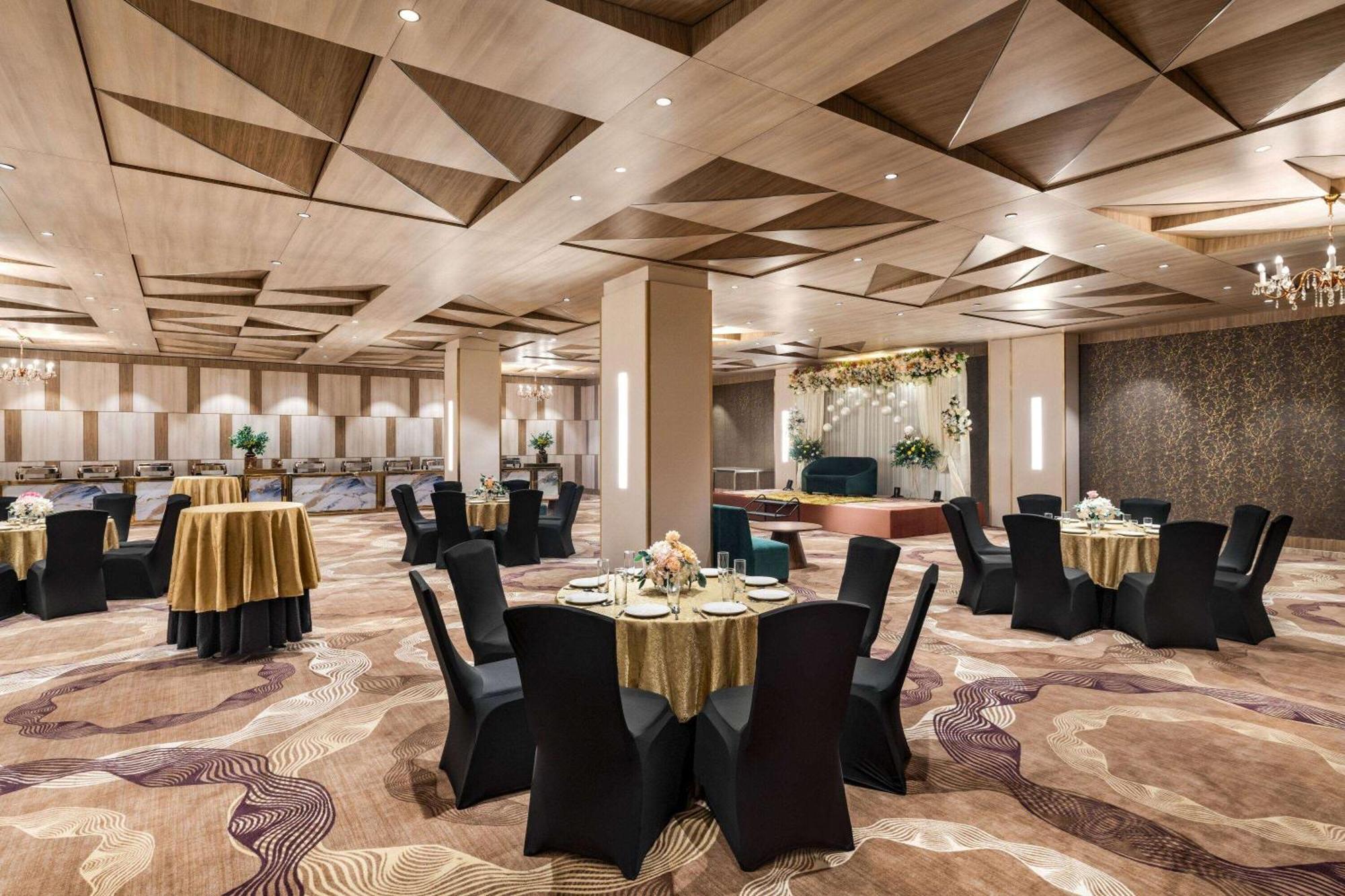 Wyndham Garden Sonipat Murthal Exterior foto