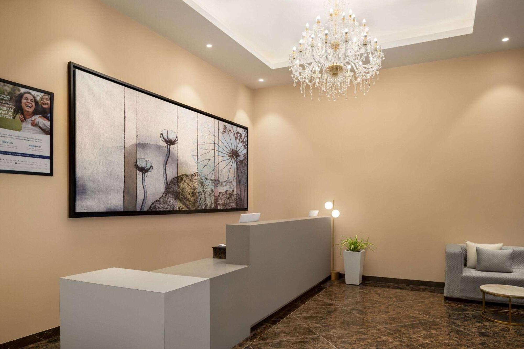 Wyndham Garden Sonipat Murthal Exterior foto